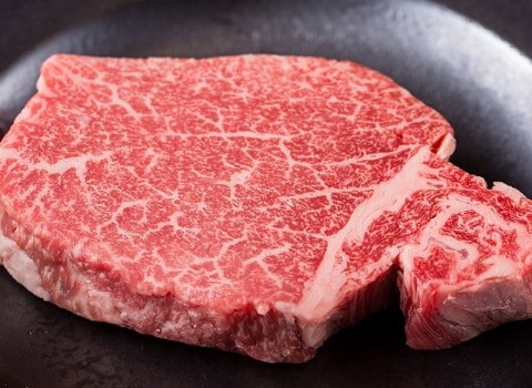 قیمت گوشت قرمز گاوی + خرید باور نکردنی
